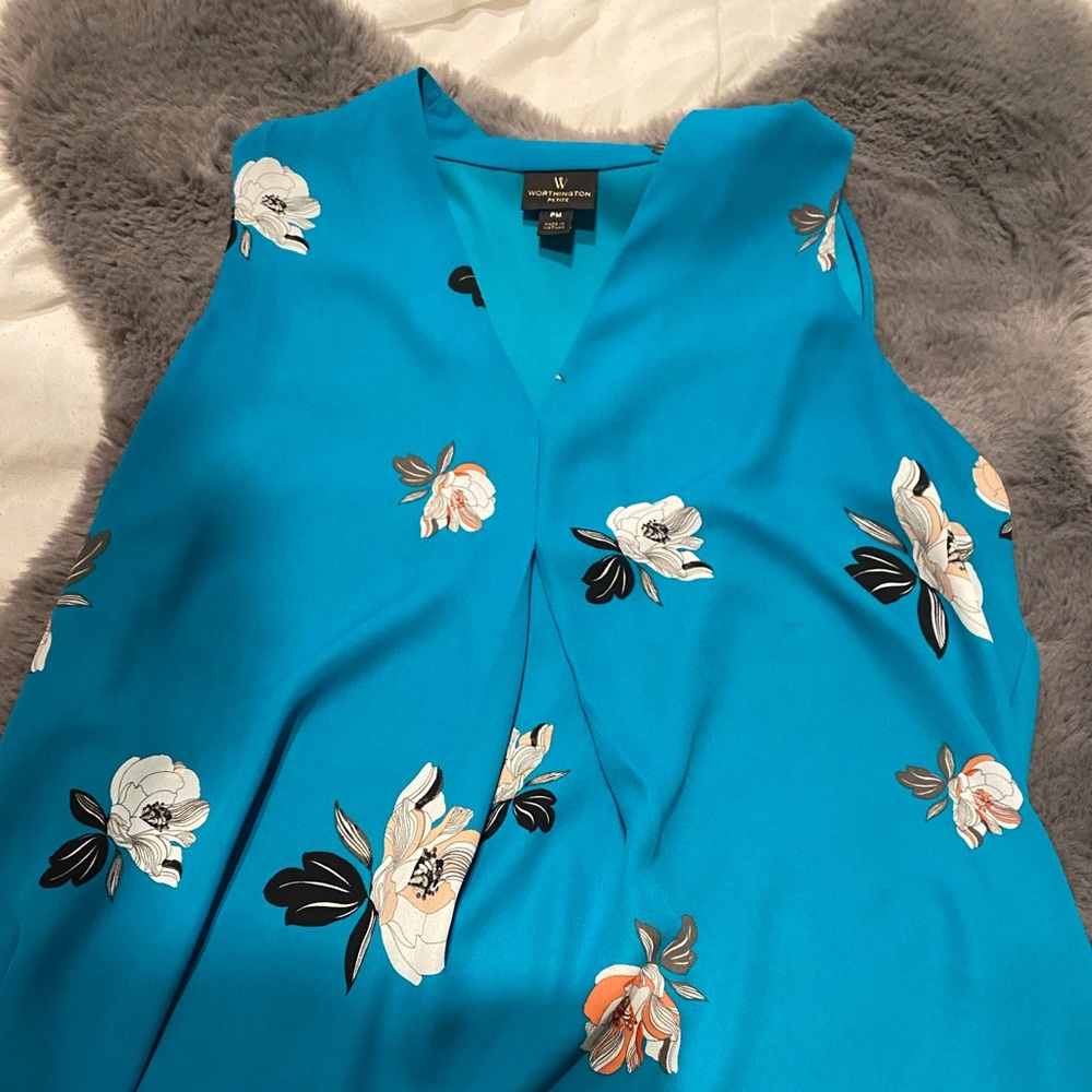 Women’s Worthington blouse size PM